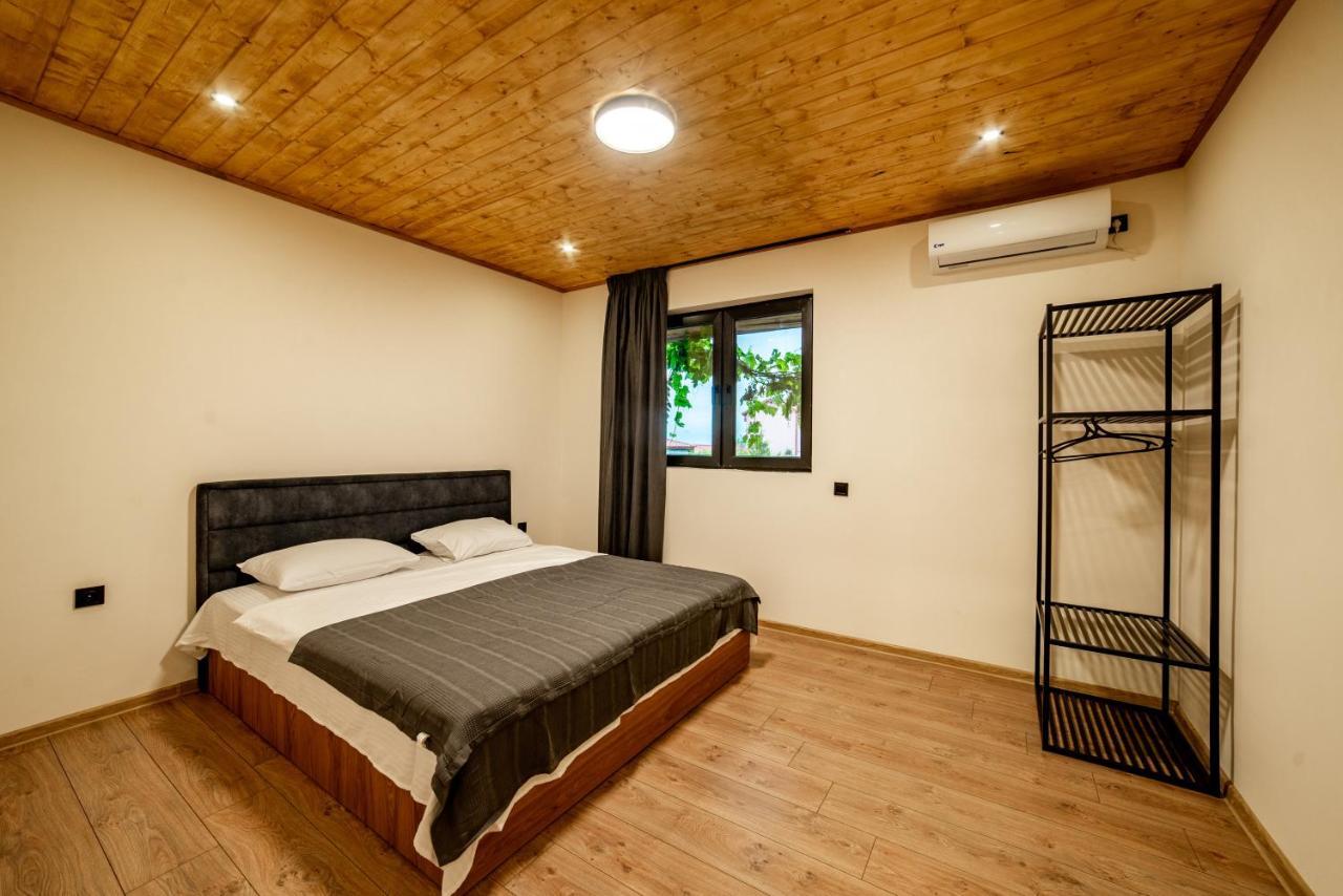 Tita Rooms Telavi Extérieur photo