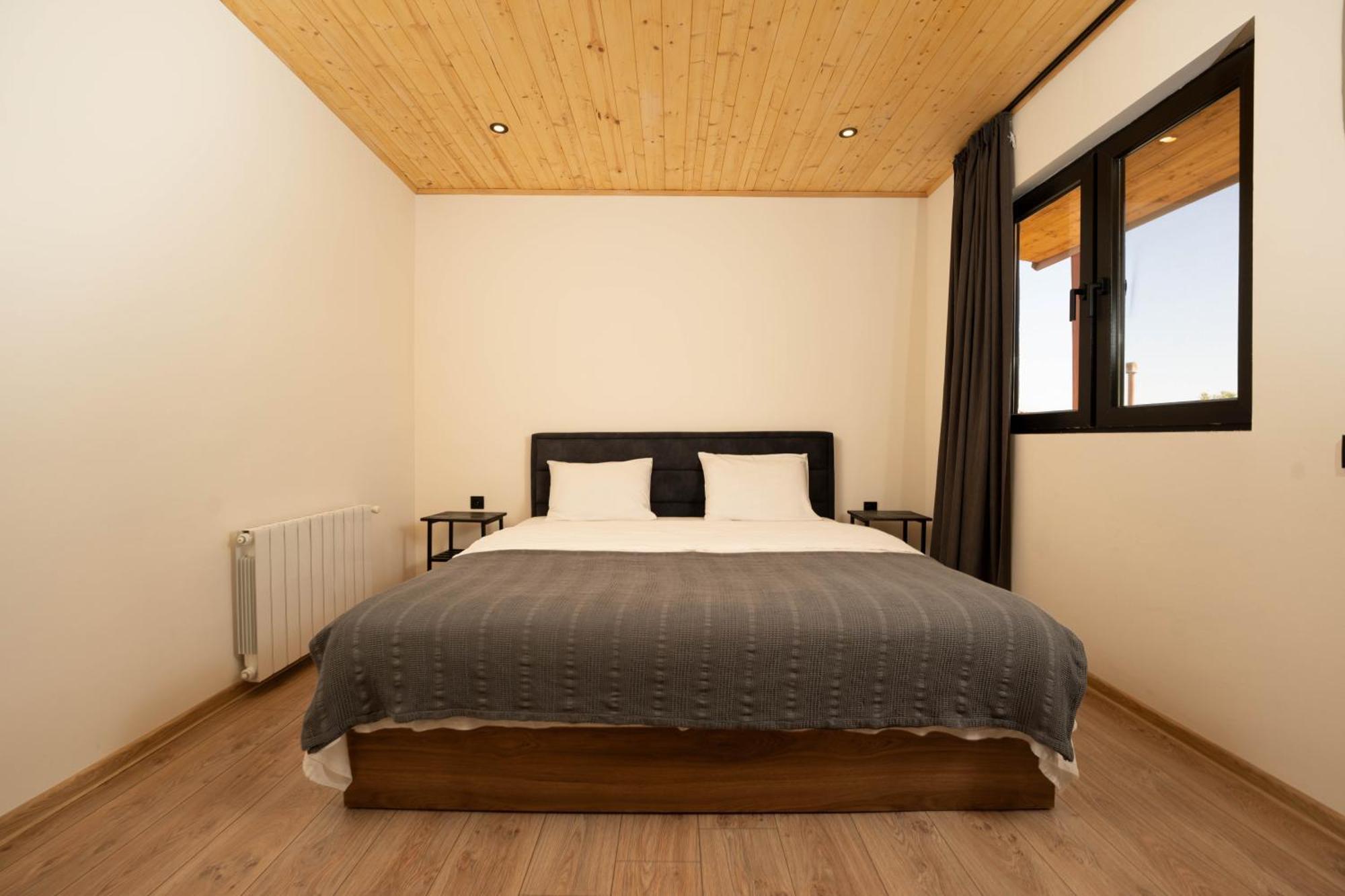 Tita Rooms Telavi Extérieur photo